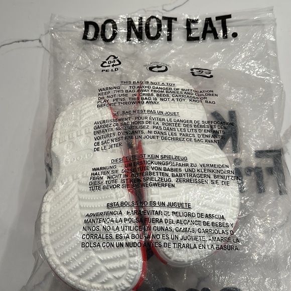 Kentucky Fried Chicken KFC x Crocs - Picture 6 of 6